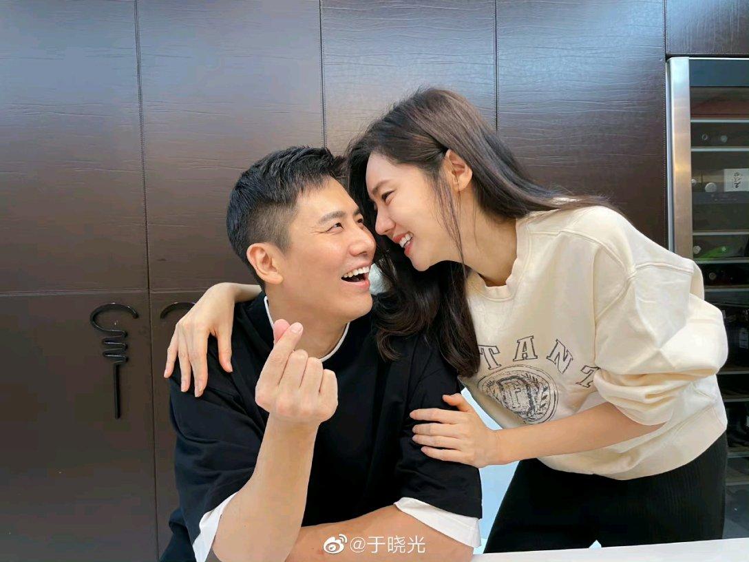 你觉得一个家庭中财政大权在谁手中会让家庭更幸福？